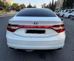 Hyundai  Grandeur, 2012, 2.4L, 212700 km, Avtomat
