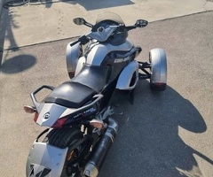 Motosiklet, 2010, 0.90L, 3661 km
