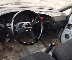 2004, 2.5L, 250000 km, Mexanika