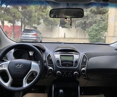 Hyundai  ix35, 2011, 2.0L, 121000 km, Avtomat