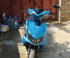 Moped, 2011, 0.10L, 6300 km