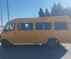 1990, 2.5L, 300000 km, Mexanika