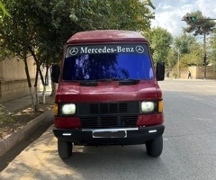 1992, 2.3L, 467000 km, Mexanika