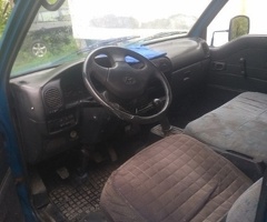 H 100 , 1999, 2.5L, 268351 km, Mexanika