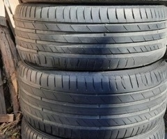 Şinlər və disklər, Təkərlər 275.40 R19 - 245.45 R19