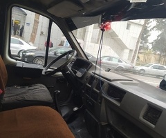 1998, 2.5L, 100000 km, Mexanika