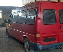 1993, 2.5L, 200000 km, Mexanika