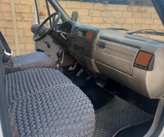 3302-288 , 2003, 2.5L, 272000 km, Mexanika