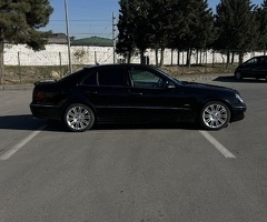 Mercedes E Class  E 300 de, 2006, 3.0L, 356000 km, Avtomat