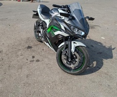 Motosiklet, 2022, 5650 km