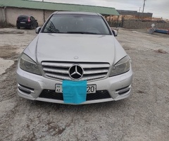 Mercedes C Class  C 200, 2010, 212000 km