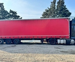 105 XF , 2011, 1300000 km