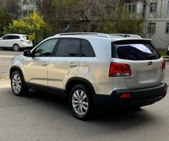 Kia  Sorento, 2011, 225000 km