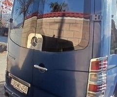 2008, 690000 km