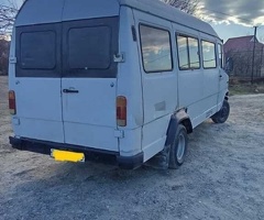 1993, 340000 km