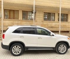 Kia  Sorento, 2011, 178000 km