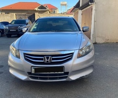 Honda  Accord, 2010, 439668 km