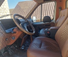 330200  , 1998, 222000 km