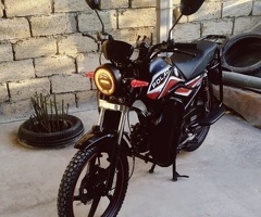 Motosiklet, 2022, 9800 km