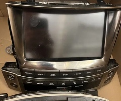 Monitor və audio sistemlər, Lx570 manitor