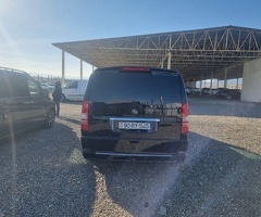2012, 272000 km