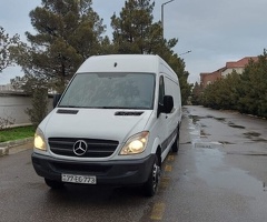 2009, 366928 km