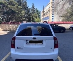 Kia  Carens, 2009, 186000 km