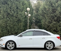 Chevrolet  Cruze, 2011, 234000 km