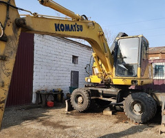 Komatsu, Ekskavator, 2007, 4600 km
