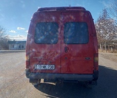 1993, 985680 km