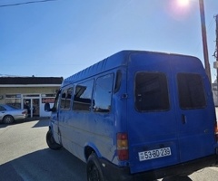 1998, 555550 km