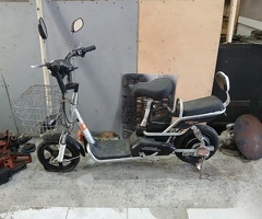 Skuter