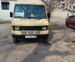 1989, 390000 km