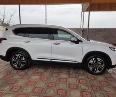Hyundai  Santa Fe, 2018, 132800 km