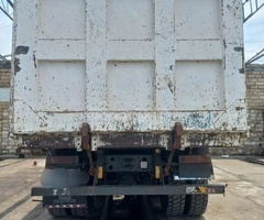 Sinotruk , 2012, 128000 km