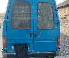 1994, 387101 km