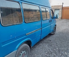 1994, 387101 km