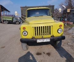 53, 1981, 150000 km