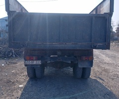 53, 1981, 150000 km