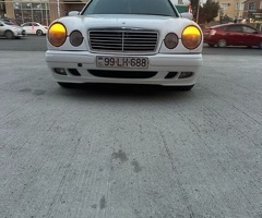 Mercedes E Class  E 220, 1998, 100000 km